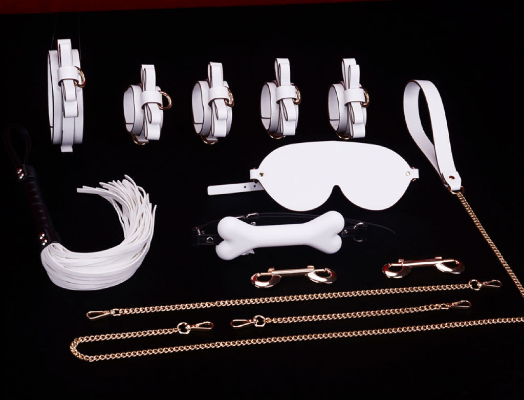 a white bondage set