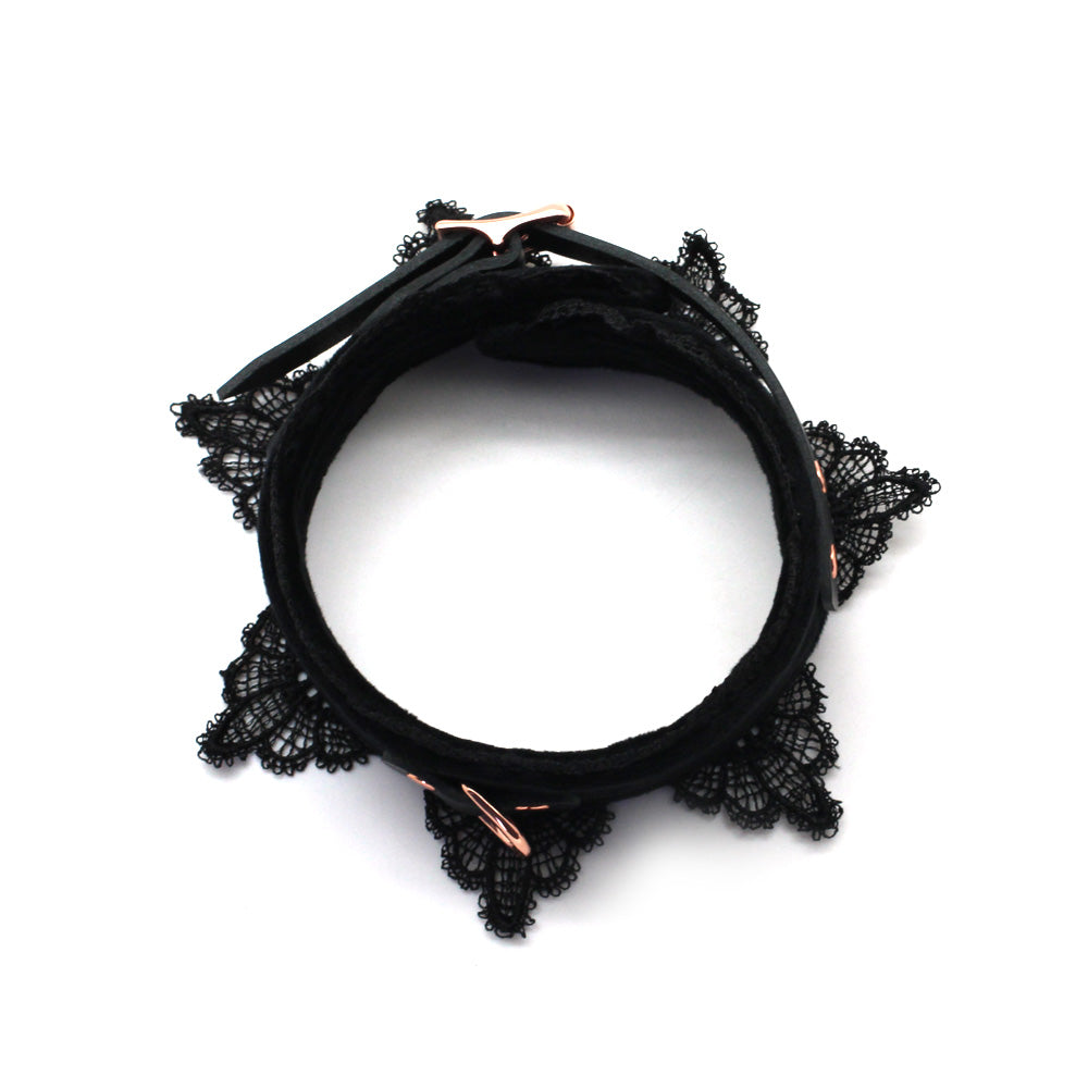 a Black Lace Bondage Collar and Leash Set