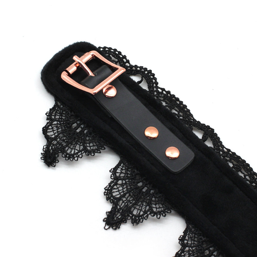 a Black Lace Bondage Collar and Leash Set