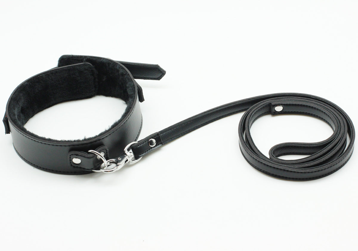 a black BDSM Collar and Leash set