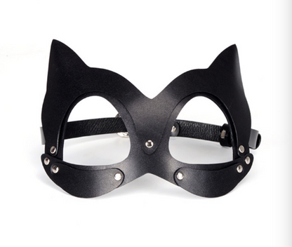 a black Sex Mask Female